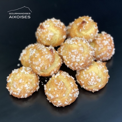 LA DOUZAINE DE CHOUQUETTES